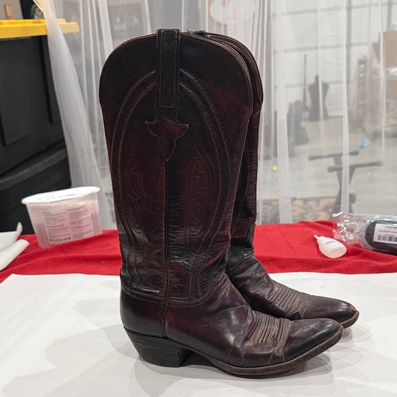 Lucchese Dark Brown to burgundy Heeled Boots